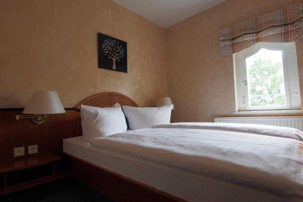 Hotel Schlossvilla Derenburg Buitenkant foto