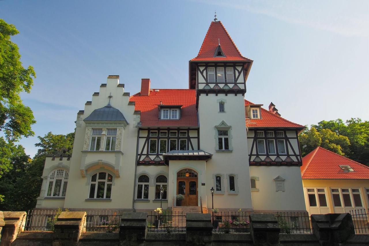 Hotel Schlossvilla Derenburg Buitenkant foto