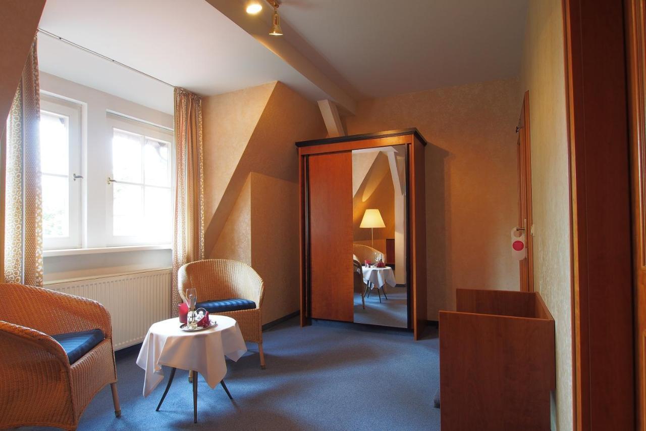 Hotel Schlossvilla Derenburg Kamer foto
